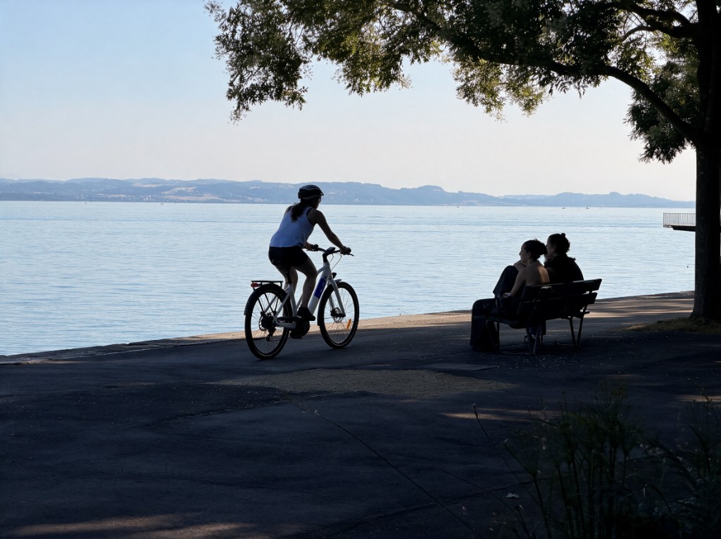 Longue autonomie pour parcourir de longues distances entre les villes du littoral.